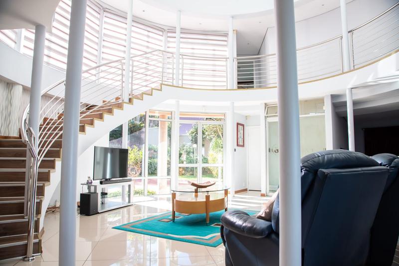 5 Bedroom Property for Sale in Umhlanga KwaZulu-Natal