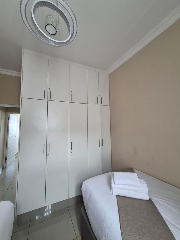 To Let 2 Bedroom Property for Rent in Umhlanga Ridge KwaZulu-Natal