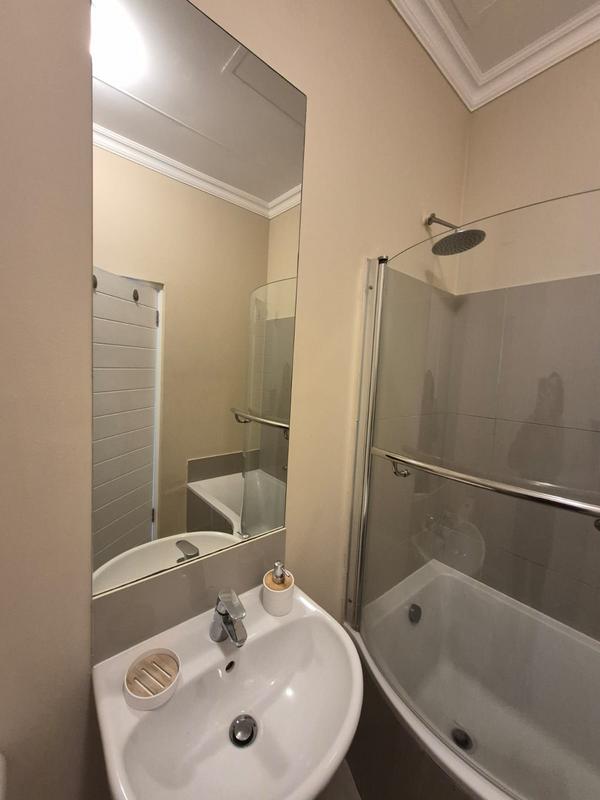 To Let 2 Bedroom Property for Rent in Umhlanga Ridge KwaZulu-Natal