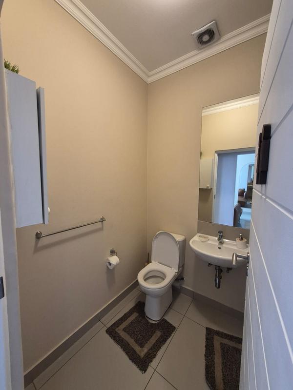 To Let 2 Bedroom Property for Rent in Umhlanga Ridge KwaZulu-Natal