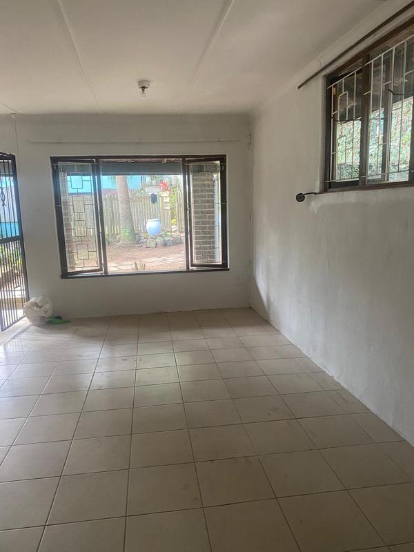 To Let 1 Bedroom Property for Rent in Cowies Hill Park KwaZulu-Natal
