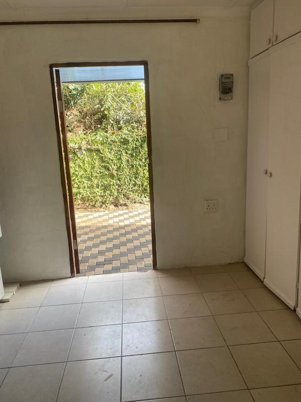 To Let 1 Bedroom Property for Rent in Cowies Hill Park KwaZulu-Natal