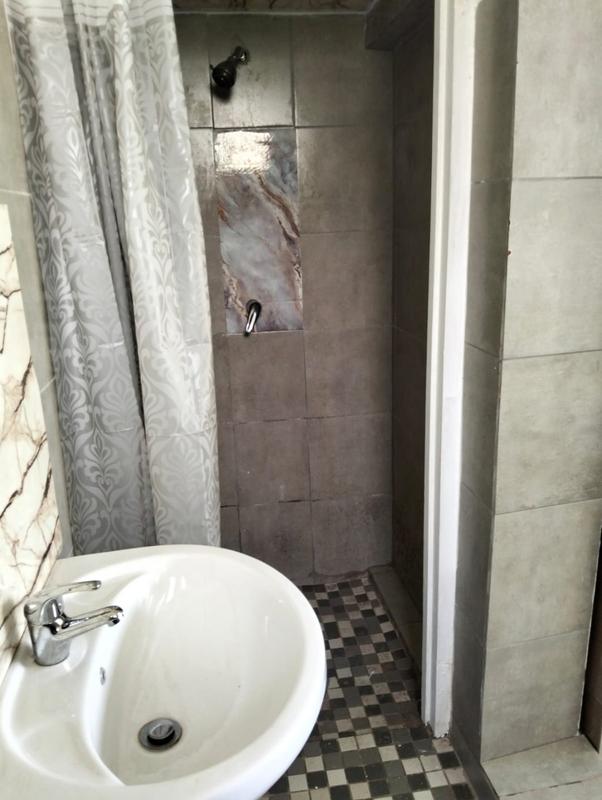 To Let 2 Bedroom Property for Rent in Glen Park KwaZulu-Natal