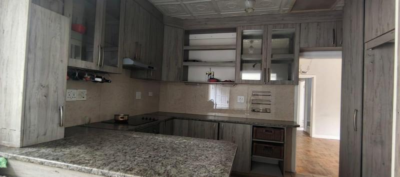 5 Bedroom Property for Sale in Ramsgate KwaZulu-Natal