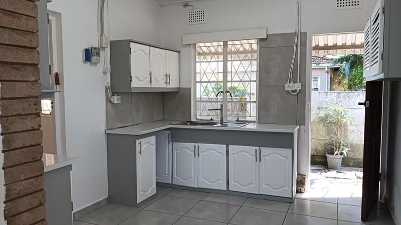 To Let 1 Bedroom Property for Rent in Pinetown KwaZulu-Natal