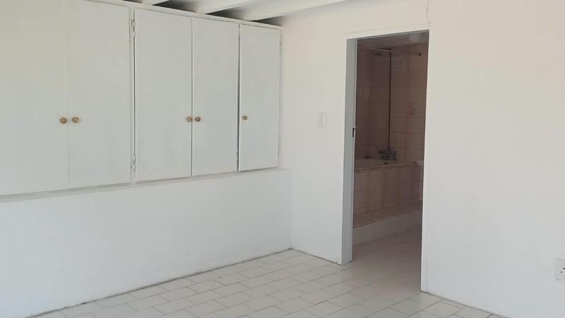 1 Bedroom Property for Sale in Sydenham KwaZulu-Natal