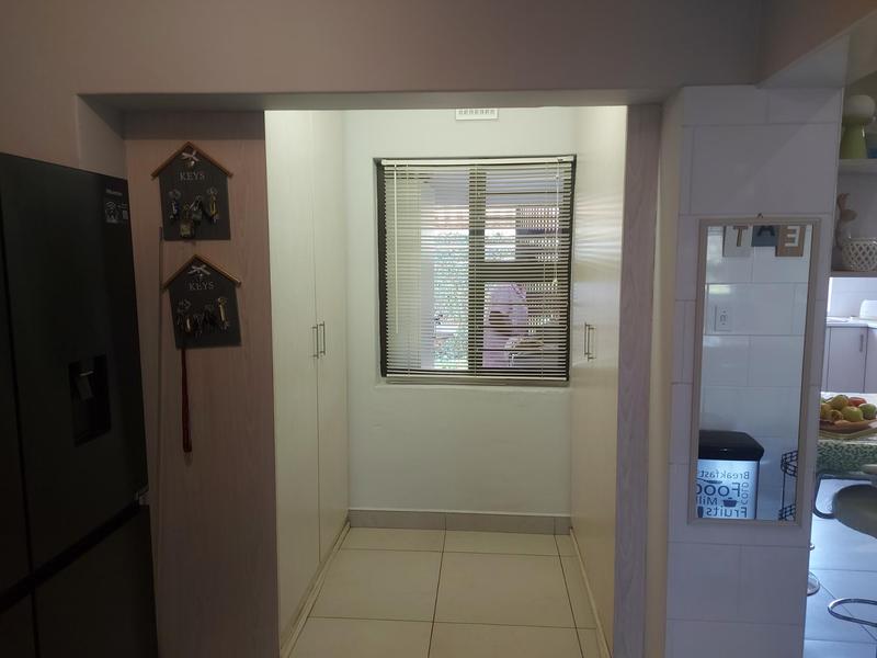 5 Bedroom Property for Sale in Empangeni Central KwaZulu-Natal