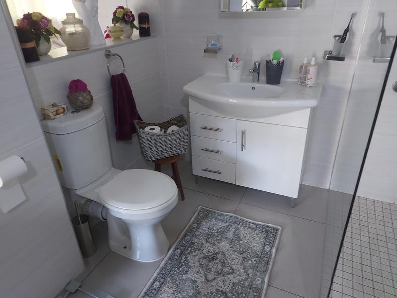 5 Bedroom Property for Sale in Empangeni Central KwaZulu-Natal