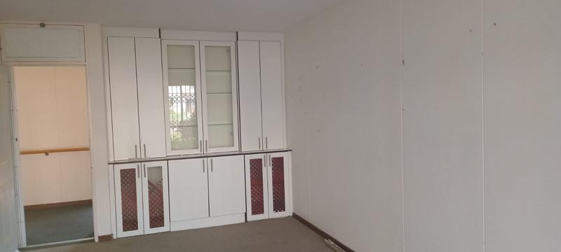1 Bedroom Property for Sale in Musgrave KwaZulu-Natal