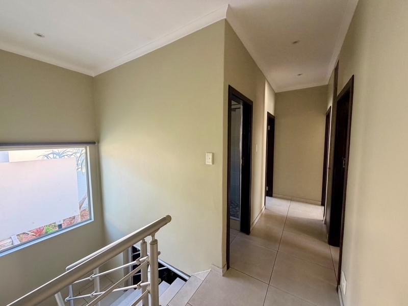 3 Bedroom Property for Sale in Sunningdale KwaZulu-Natal