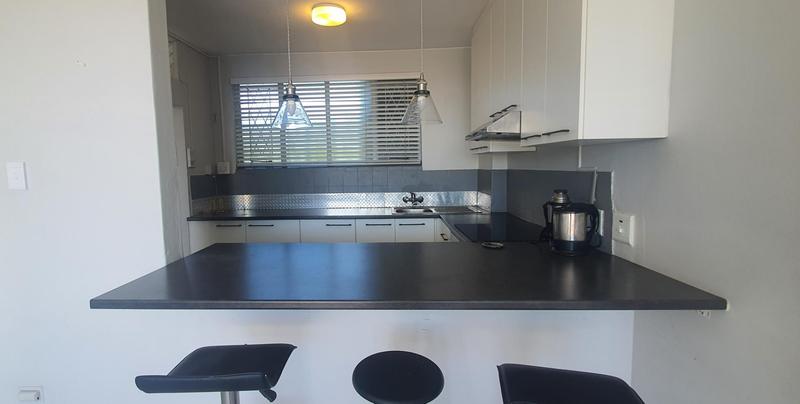 To Let 1 Bedroom Property for Rent in Essenwood KwaZulu-Natal