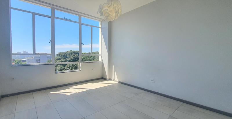 To Let 1 Bedroom Property for Rent in Essenwood KwaZulu-Natal