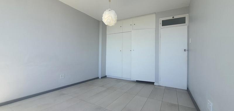 To Let 1 Bedroom Property for Rent in Essenwood KwaZulu-Natal