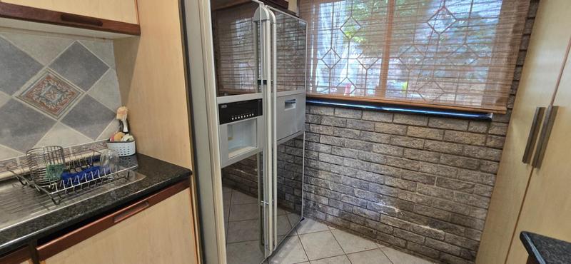 To Let 3 Bedroom Property for Rent in La Lucia KwaZulu-Natal