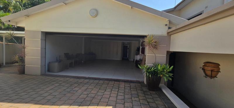 To Let 3 Bedroom Property for Rent in La Lucia KwaZulu-Natal
