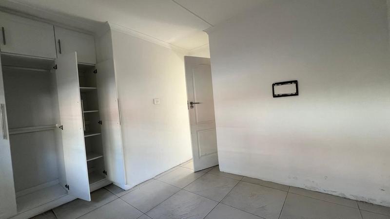To Let 2 Bedroom Property for Rent in Morningside KwaZulu-Natal