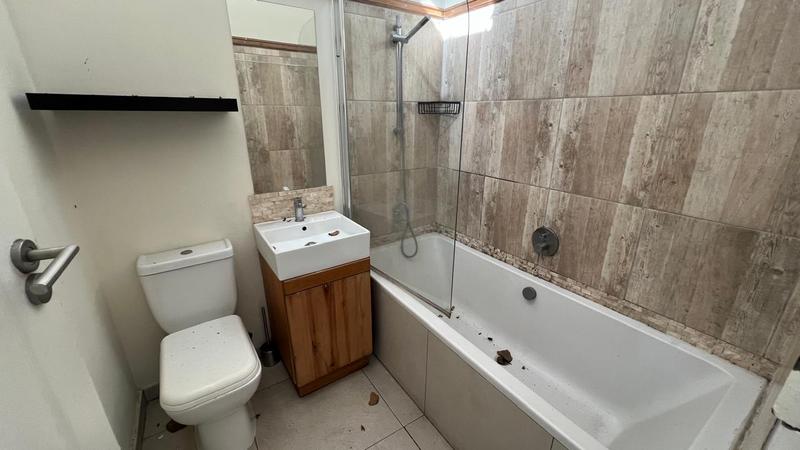 To Let 2 Bedroom Property for Rent in Morningside KwaZulu-Natal