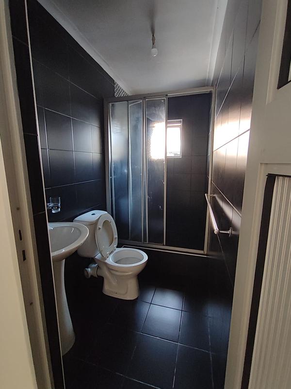 To Let 1 Bedroom Property for Rent in Merebank KwaZulu-Natal