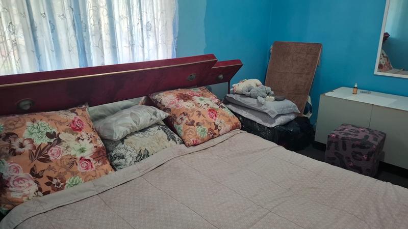 5 Bedroom Property for Sale in Crossmoor KwaZulu-Natal