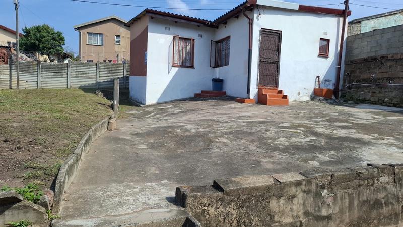 5 Bedroom Property for Sale in Crossmoor KwaZulu-Natal