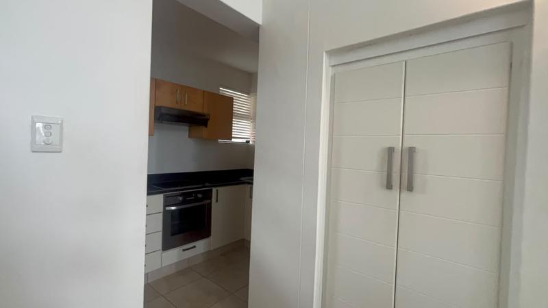 1 Bedroom Property for Sale in Meer En See KwaZulu-Natal