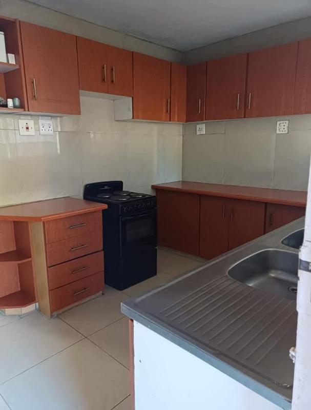 To Let 3 Bedroom Property for Rent in Newlands West KwaZulu-Natal