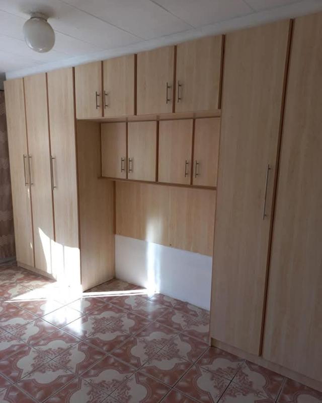 To Let 3 Bedroom Property for Rent in Newlands West KwaZulu-Natal