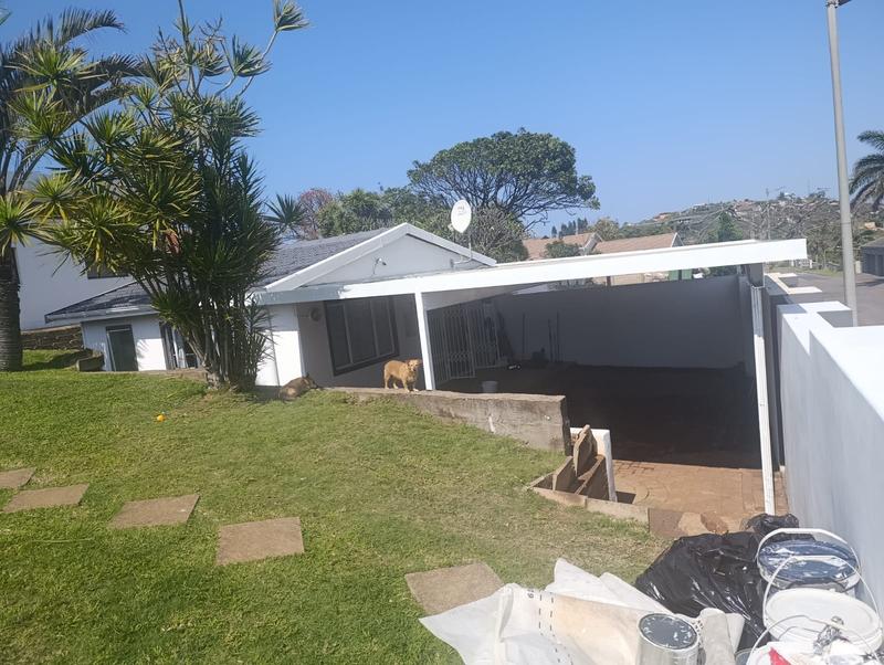 To Let 1 Bedroom Property for Rent in Bluff KwaZulu-Natal