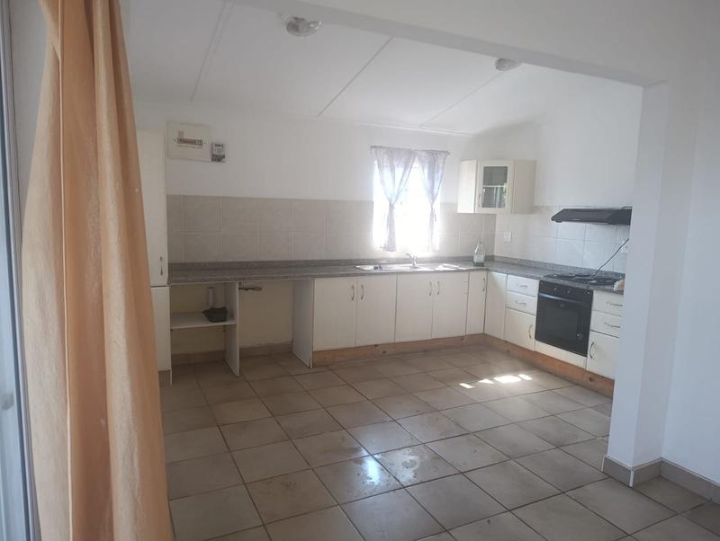 To Let 1 Bedroom Property for Rent in Bluff KwaZulu-Natal