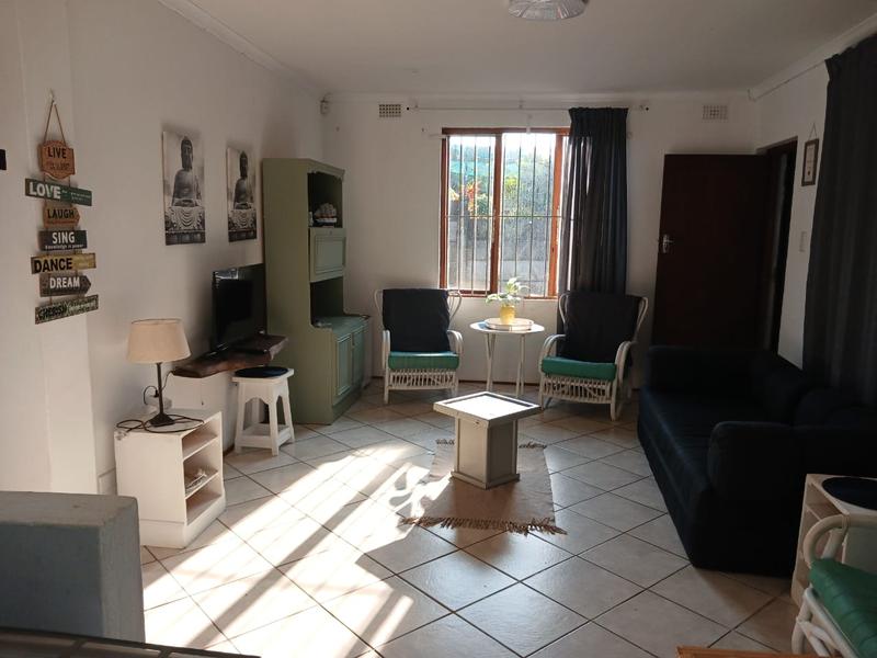 To Let 2 Bedroom Property for Rent in Trafalgar KwaZulu-Natal