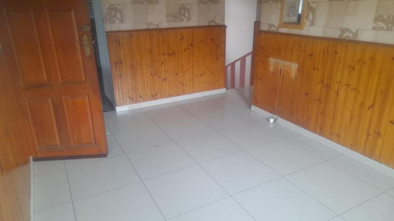To Let 2 Bedroom Property for Rent in Avoca KwaZulu-Natal