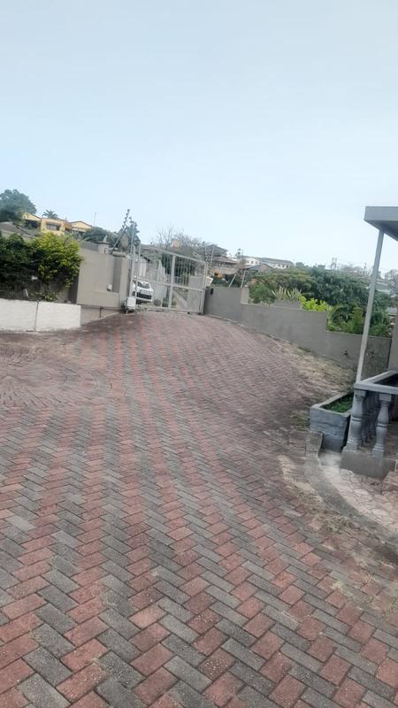 To Let 2 Bedroom Property for Rent in Avoca KwaZulu-Natal