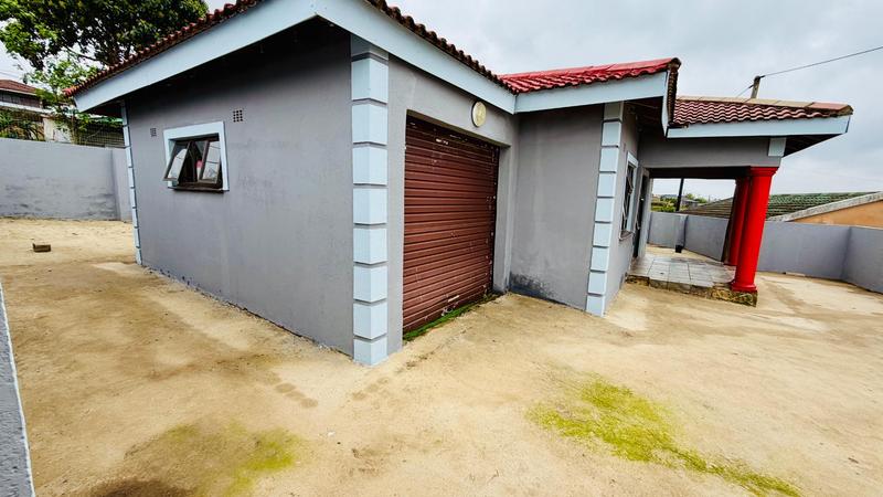 2 Bedroom Property for Sale in Folweni KwaZulu-Natal