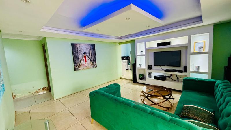 2 Bedroom Property for Sale in Folweni KwaZulu-Natal