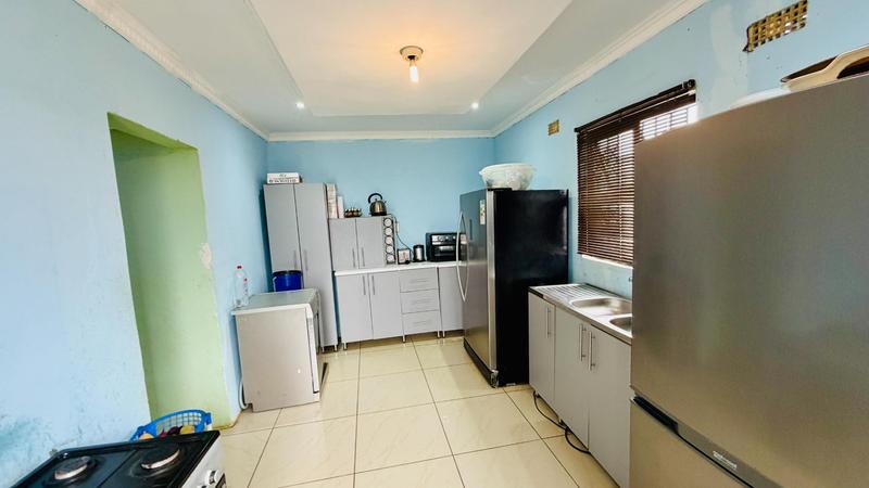 2 Bedroom Property for Sale in Folweni KwaZulu-Natal