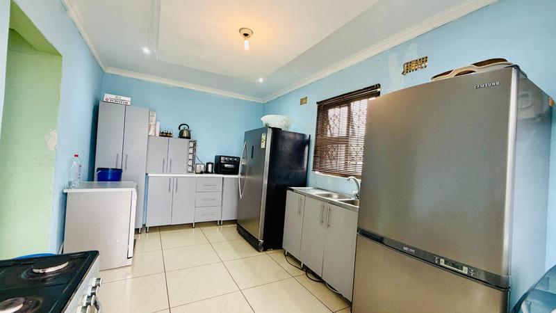2 Bedroom Property for Sale in Folweni KwaZulu-Natal