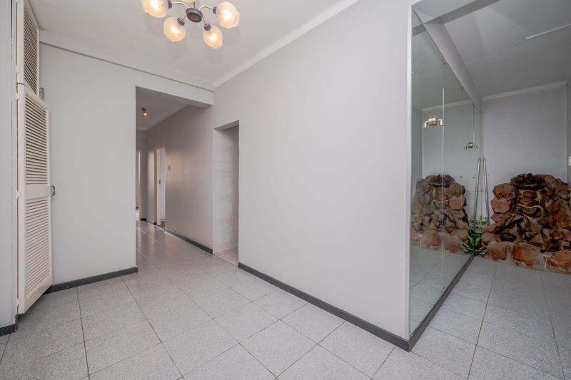 To Let 2 Bedroom Property for Rent in Berea KwaZulu-Natal