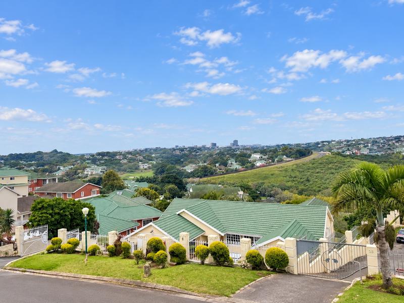 3 Bedroom Property for Sale in Broadlands KwaZulu-Natal