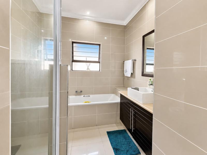 3 Bedroom Property for Sale in Shelly Beach KwaZulu-Natal