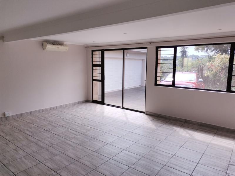 2 Bedroom Property for Sale in Salt Rock KwaZulu-Natal