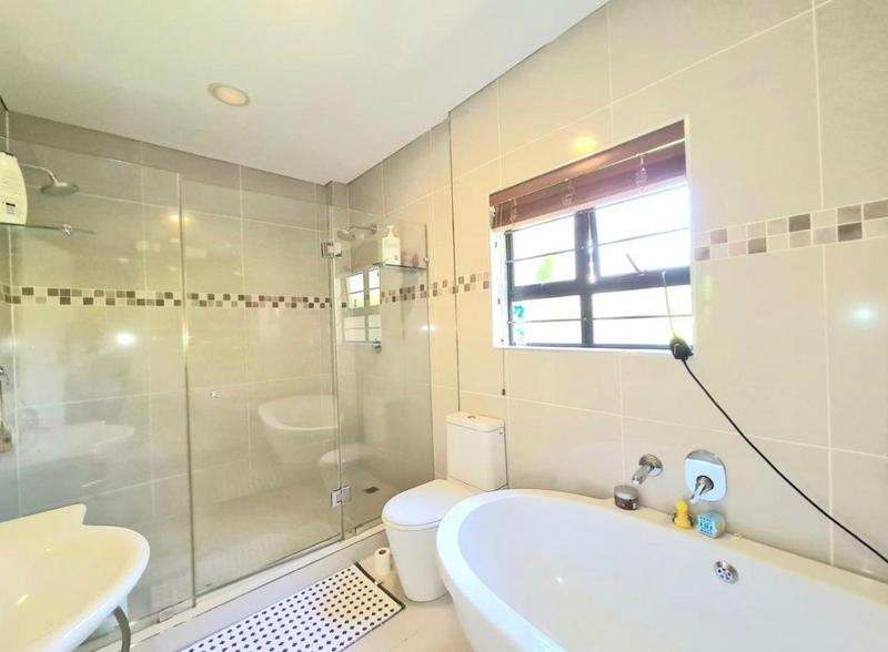 To Let 3 Bedroom Property for Rent in Mzingazi Golf Estate KwaZulu-Natal