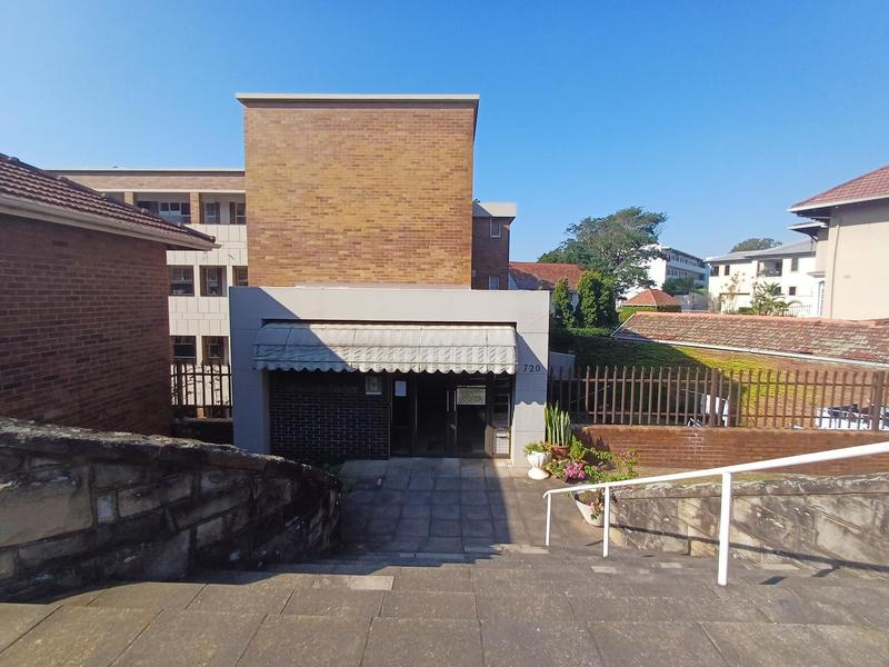 To Let 2 Bedroom Property for Rent in Essenwood KwaZulu-Natal