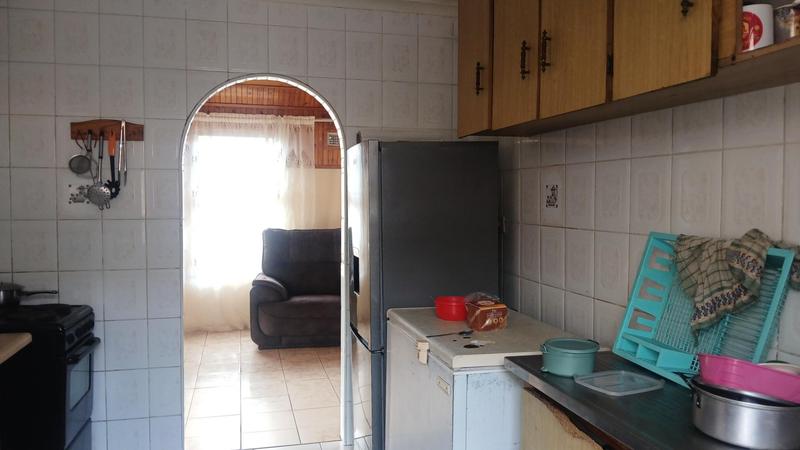 3 Bedroom Property for Sale in Umlazi KwaZulu-Natal