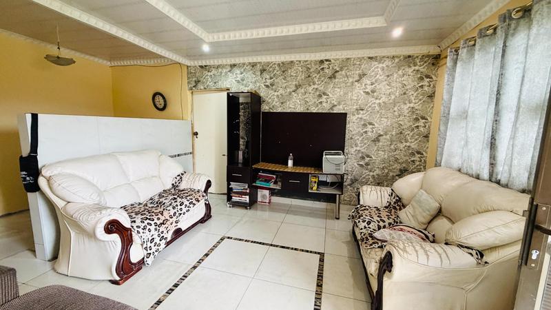 2 Bedroom Property for Sale in Inanda Glebe KwaZulu-Natal
