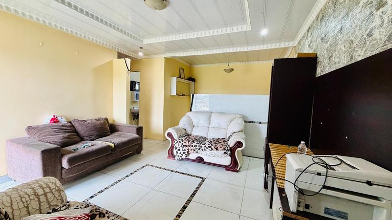 2 Bedroom Property for Sale in Inanda Glebe KwaZulu-Natal