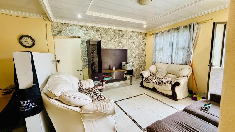2 Bedroom Property for Sale in Inanda Glebe KwaZulu-Natal