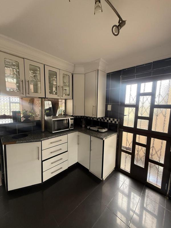 3 Bedroom Property for Sale in Umlazi P KwaZulu-Natal