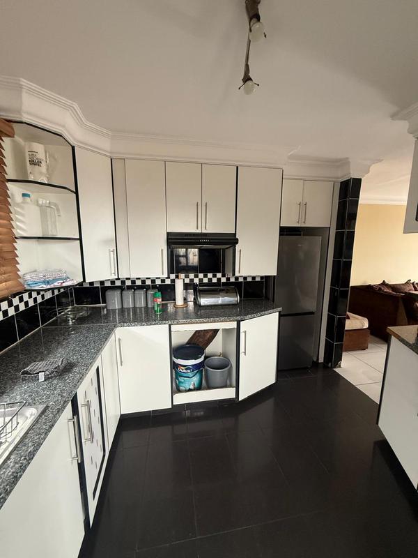 3 Bedroom Property for Sale in Umlazi P KwaZulu-Natal