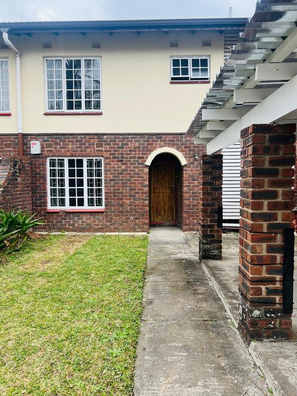 To Let 3 Bedroom Property for Rent in Manors KwaZulu-Natal