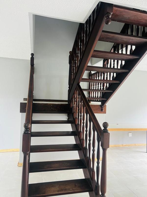 To Let 3 Bedroom Property for Rent in Manors KwaZulu-Natal